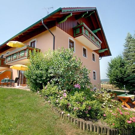 Ferienwohnung Cornelia Bad Birnbach Luaran gambar
